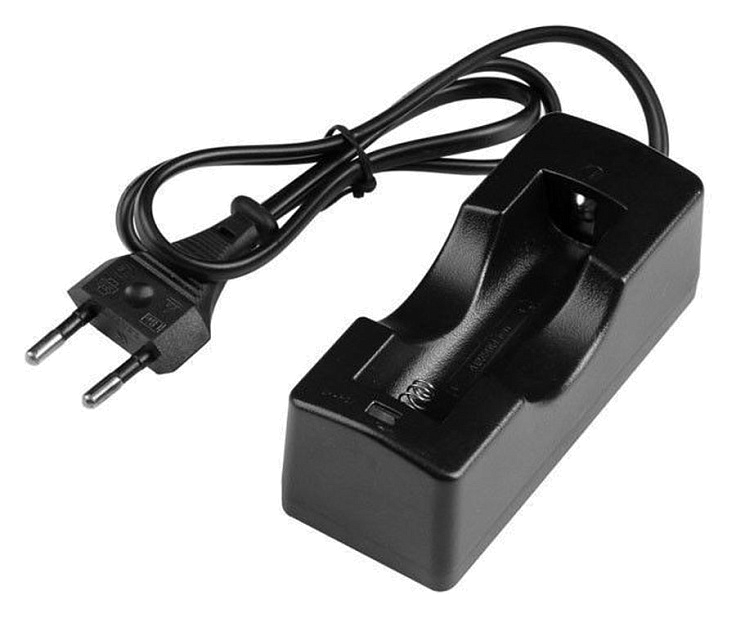 Зарядное устройство для элементов питания 18650